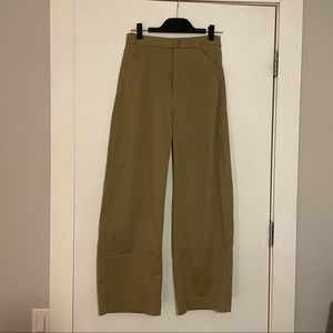 Uniqlo U Wide-Fit Curved Twill Jersey Pants